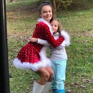 Meet your Posher, Katelyn